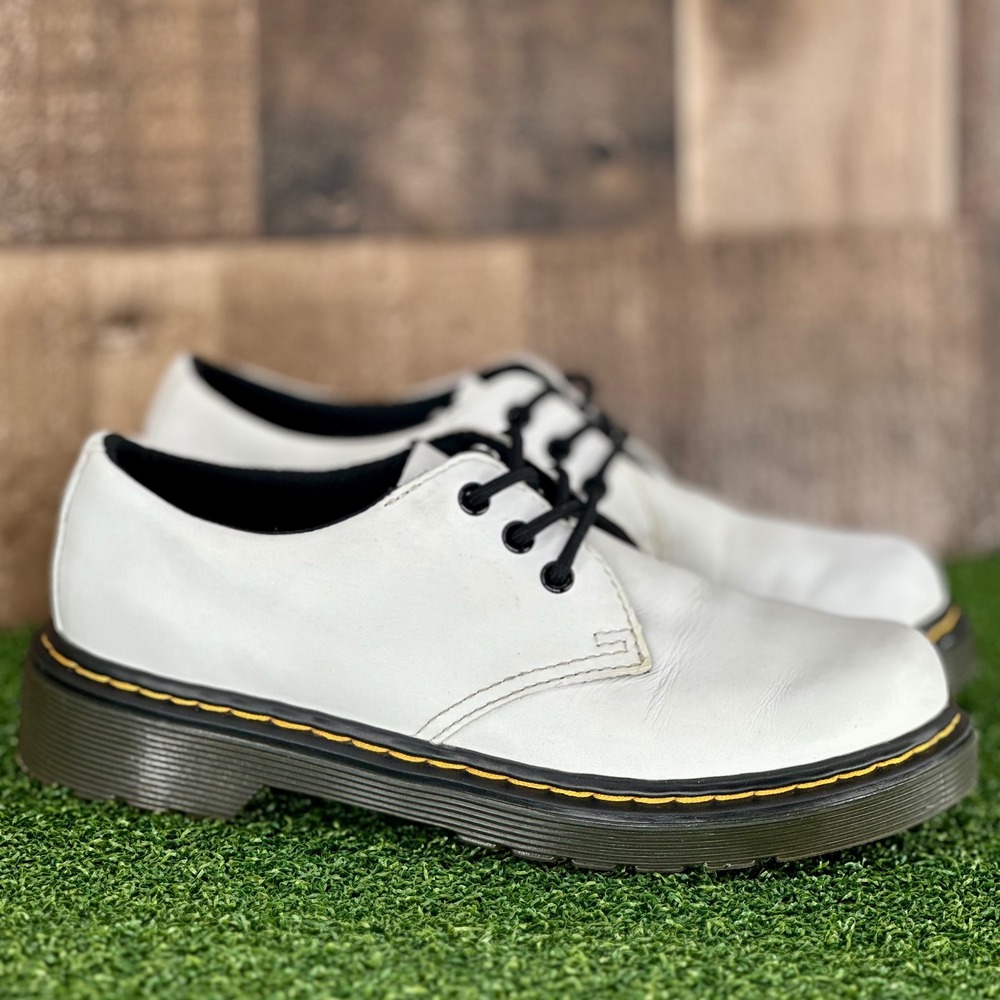 Dr. Martens 1461 White Leather Oxfords Dress Casual Shoes - Junior Size 1